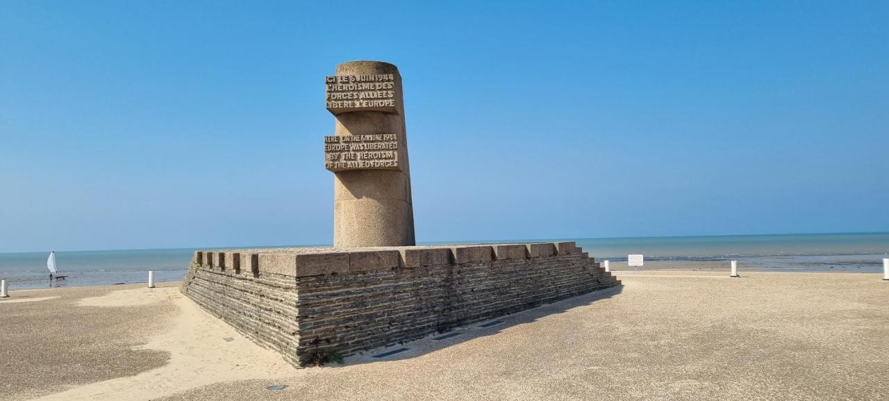 Maison De Vacances Bord De Mer Normandie Plage Du Debarquement Proche Caen Bernieres-sur-Mer Bagian luar foto